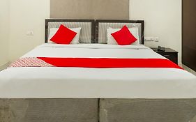 Hotel O Karthikeya Pride